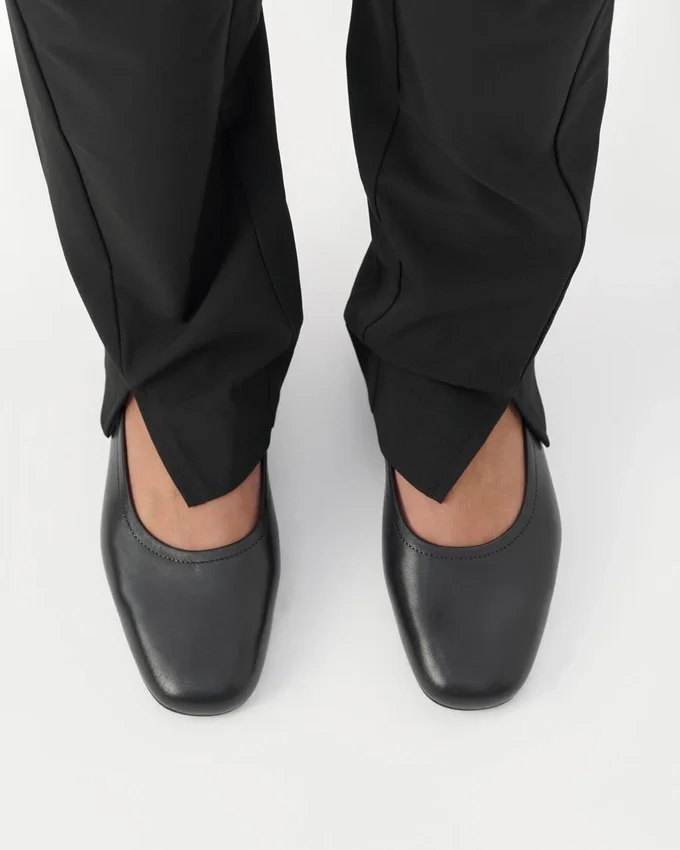 Jolin Ballet Flats